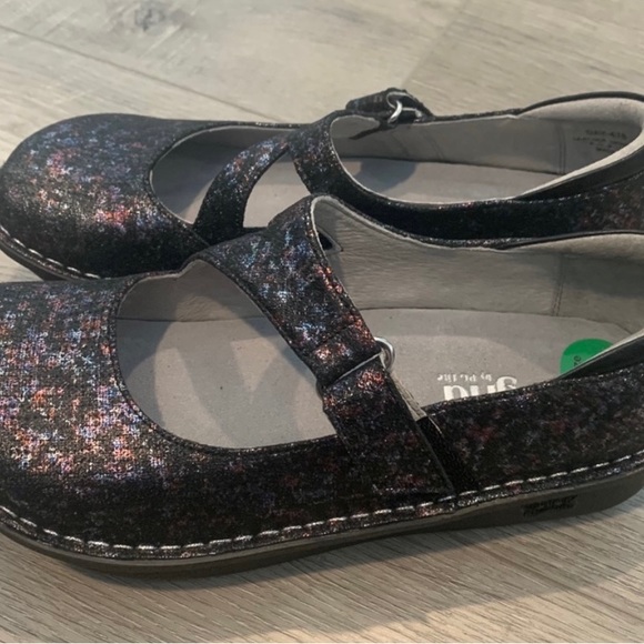 Algeria size 8 Mary Jane shoes - Picture 3 of 4